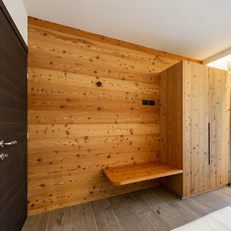 Belsit Apartment